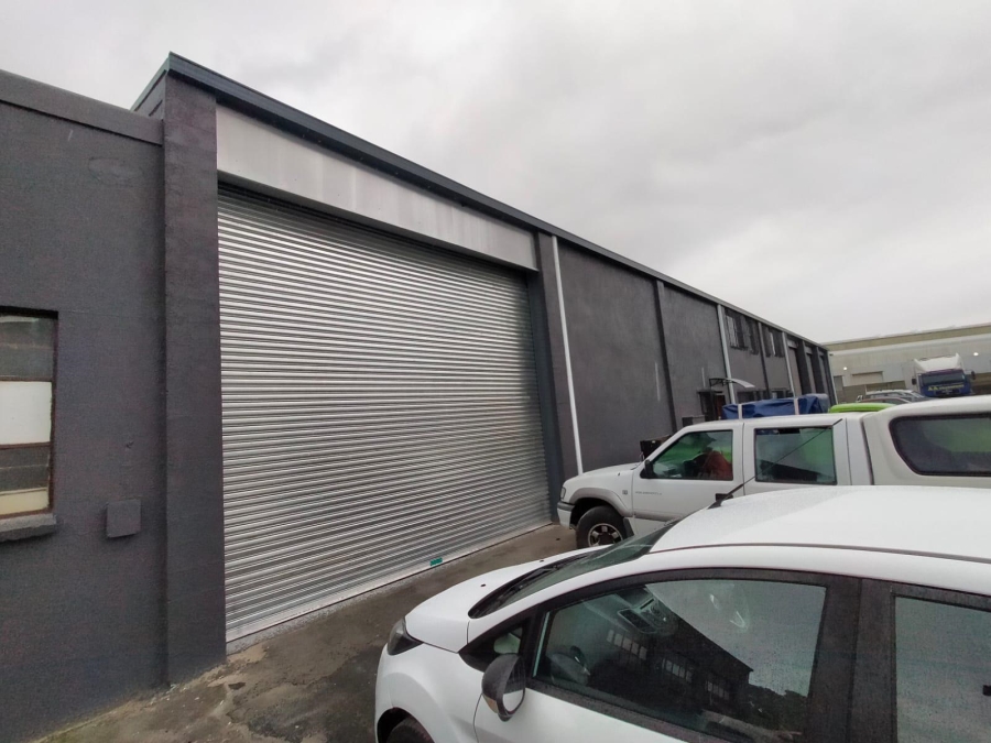 To Let commercial Property for Rent in Triangle Farm Western Cape